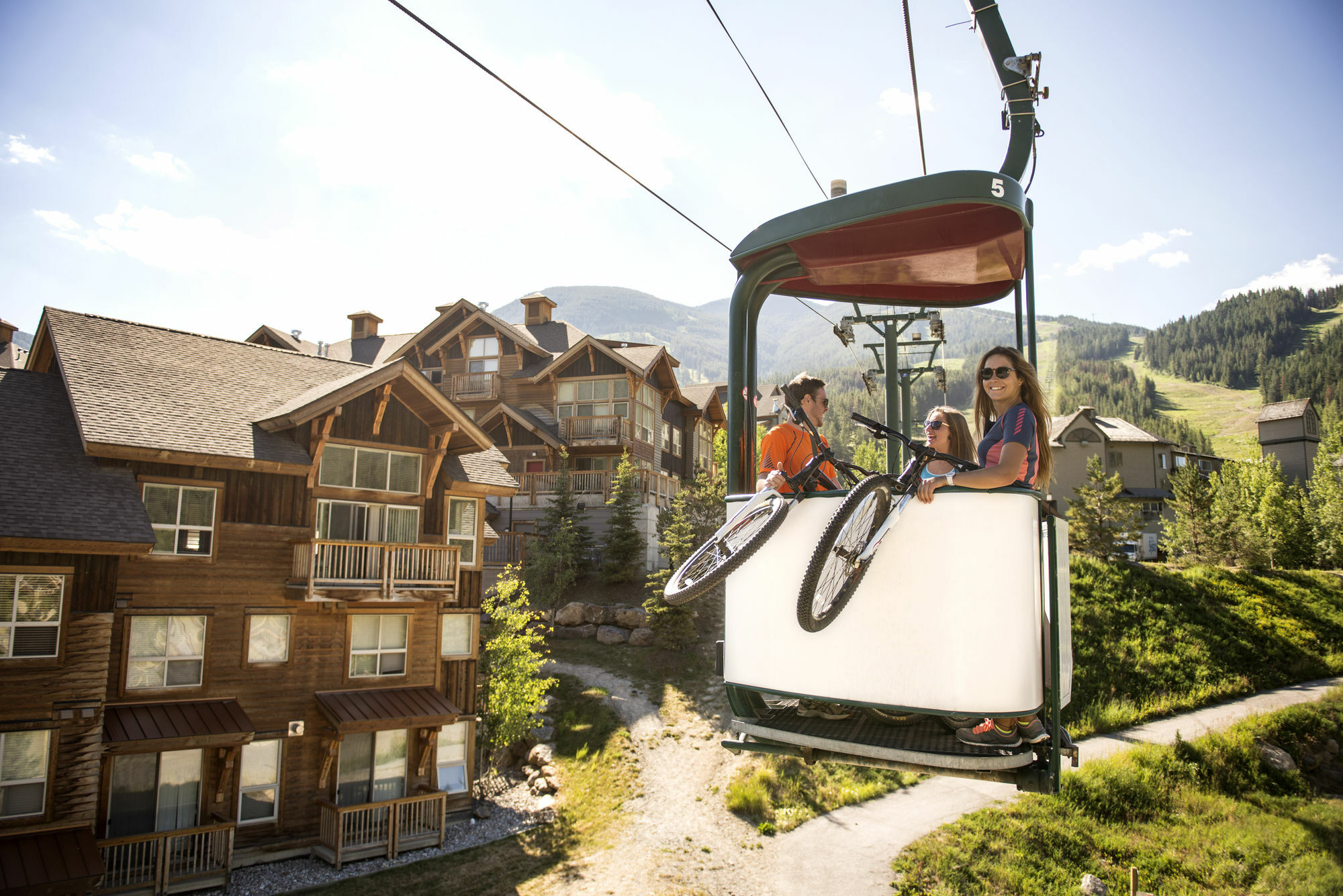 Panorama Mountain Resort - Pine Inn Exteriér fotografie